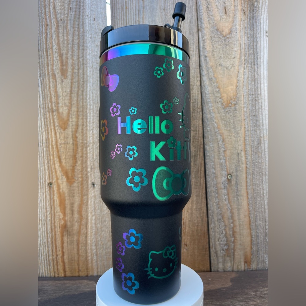 HELLO KITTY TUMBLER 40oz